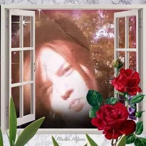 Meet your Posher, Crystal